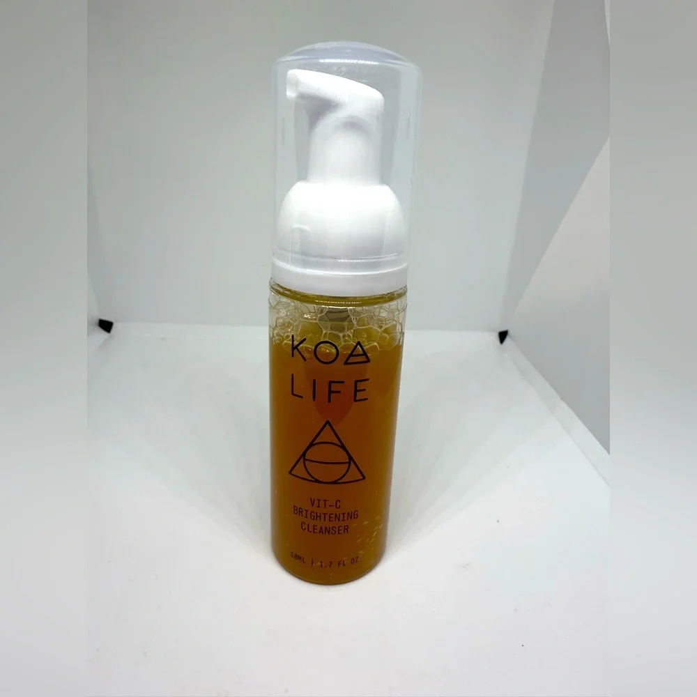 NEW KOA LIFE Vitamin C Vit-C Brightening Cleanser Full Size 50mL Cleanses